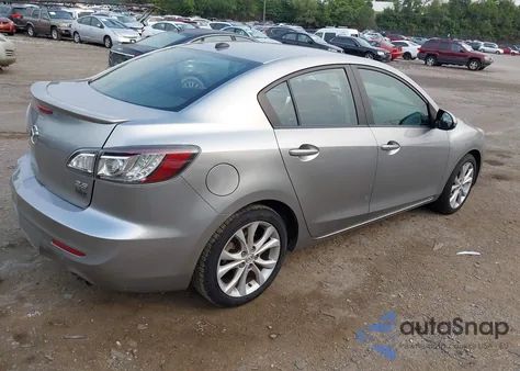 2011 Mazda Mazda3 S Grand Touring z USA, uszkodzony, nr VIN JM1BL1W63B1462762